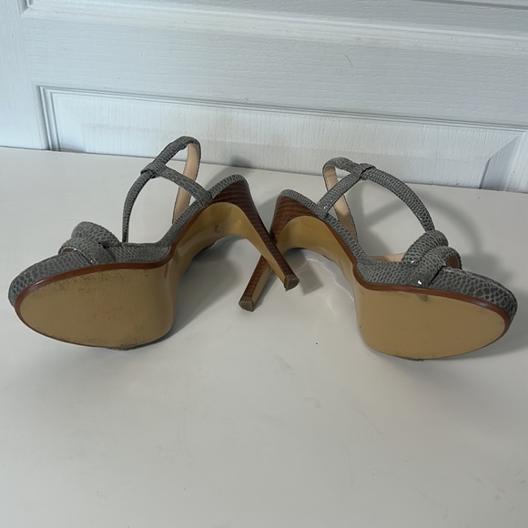 CALVIN KLEIN STRAPPY GRAY PIN HEELS SLIGHT PLATFORM GRAY IN SIZE 7.5 M - Picture 6 of 7